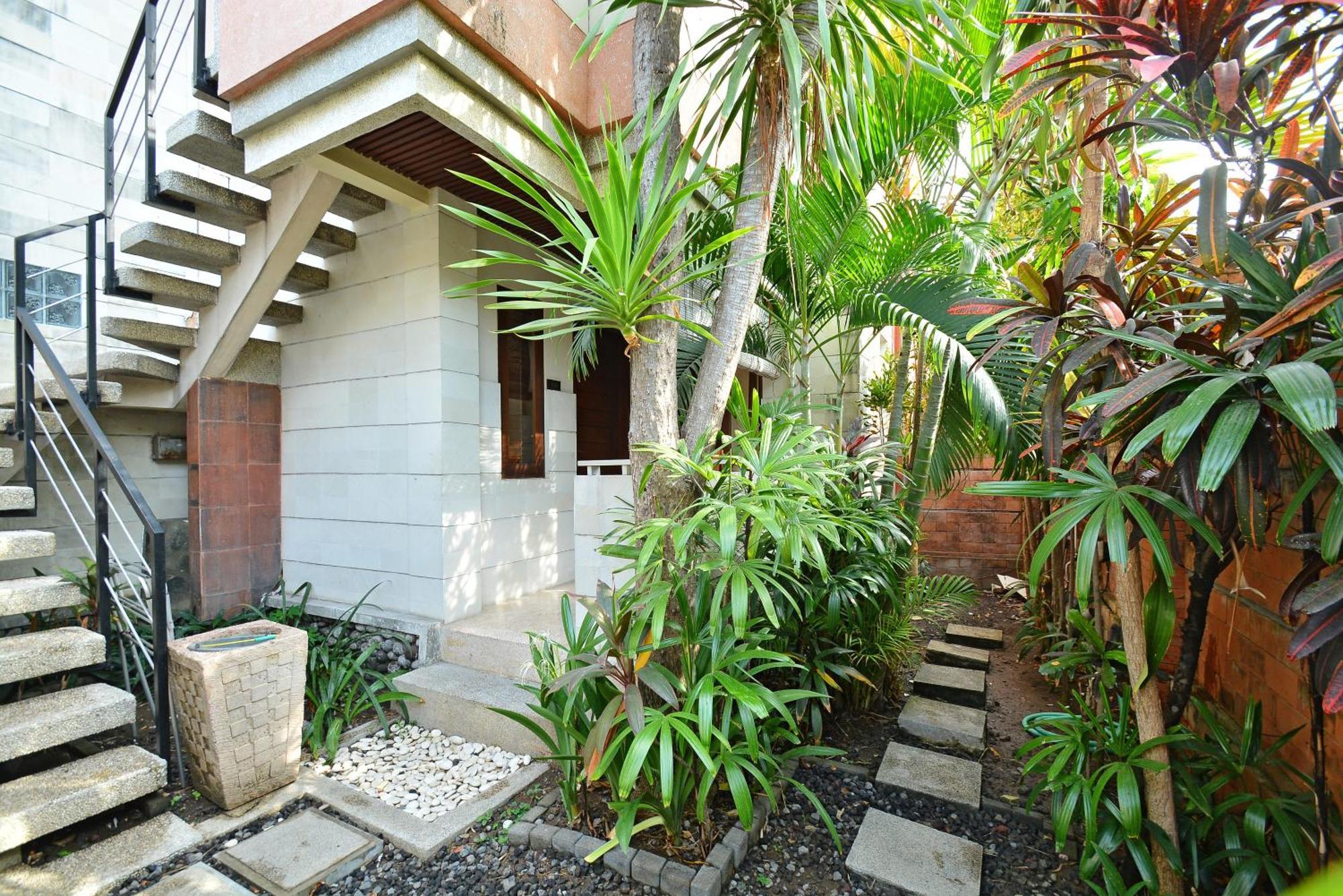 Taman Ayu Town House Aparthotel Legian Δωμάτιο φωτογραφία